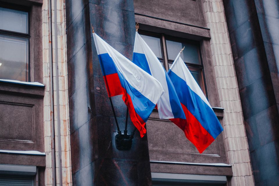 Депутаты расширили полномочия по аресту имущества релокантов