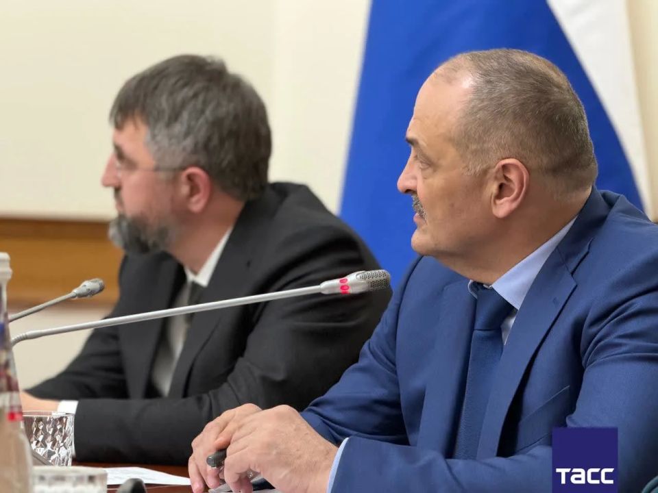 Экс-глава Дагестана Сергей Меликов заявил, что у него полное взаимопонимание и уважение с новым руководством республики