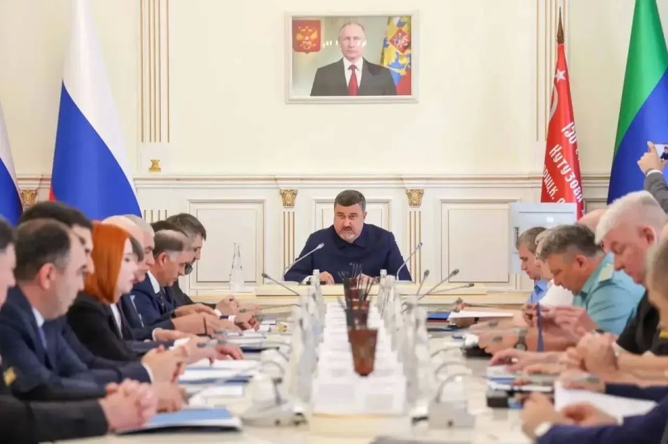Федор Щукин провел заседание Совета безопасности
