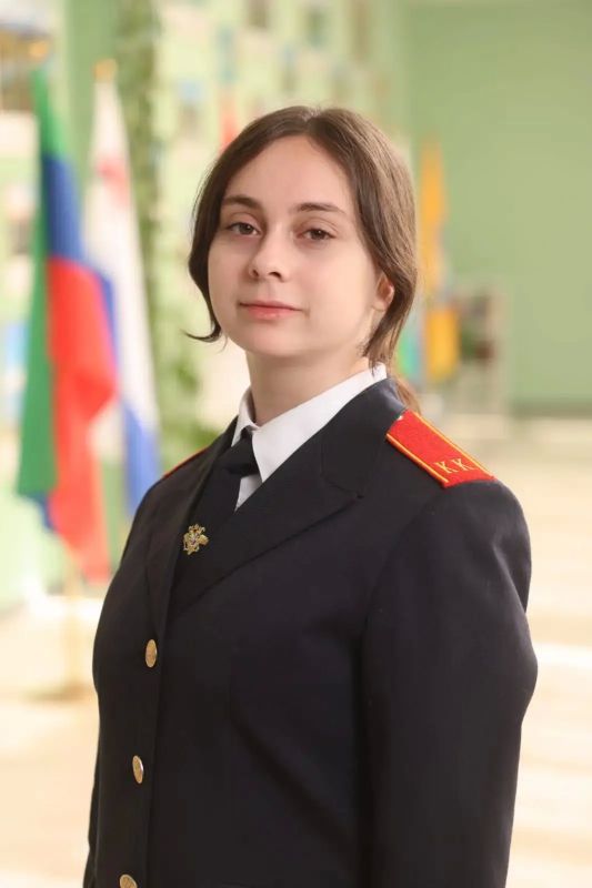 #НаВсе100. Высший балл как результат синергии таланта и наставничества Стали известны первые результаты основного периода ЕГЭ, и мы с гордостью сообщаем о триумфе представительницы образовательной экосистемы Дагестана