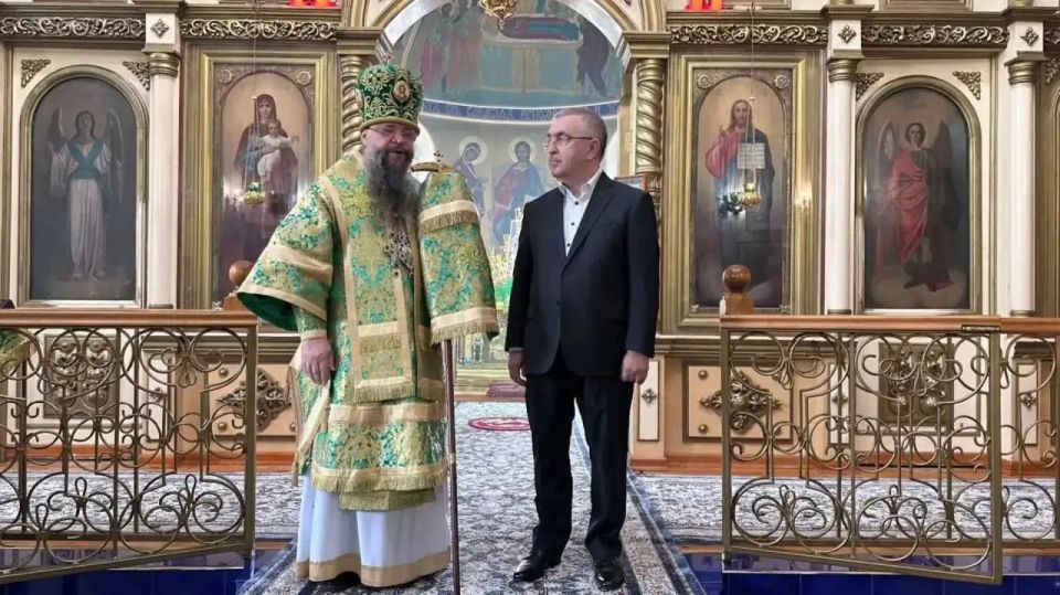 Состоялось официальное поздравление архиепископа Махачкалинского и Дербентского Владыки Варлаама с днём тезоименитства