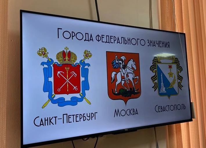 "Как из зёрнышка вырастает бескрайнее поле, так и любовь к большой стране начинается с привязанности к родному краю"