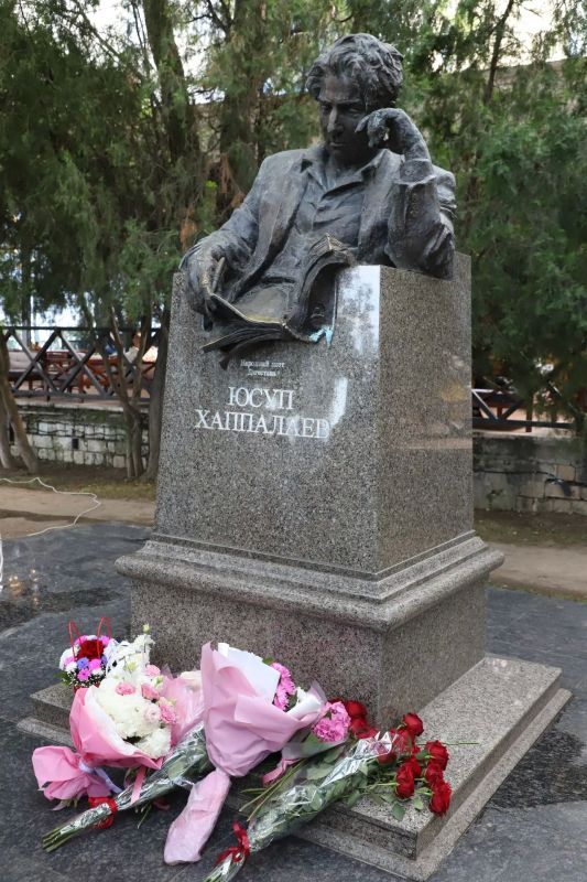 110-летие со дня рождения Юсупа Хаппалаева отметили в Махачкале