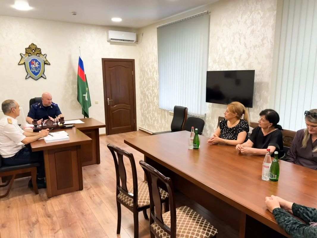 Руководитель следственного управления провел выездной личный прием граждан в Каспийске