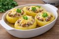 Как приготовить жульен в картофеле: простой и оригинальный рецепт
