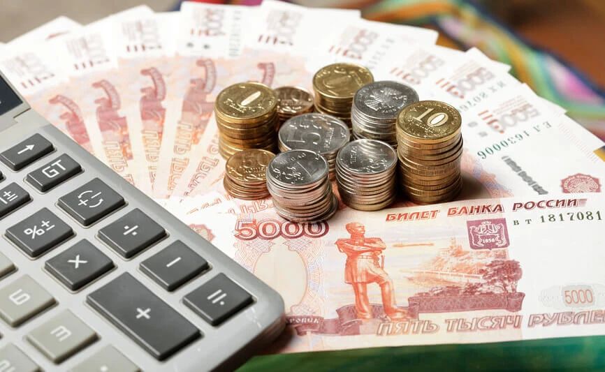 В Республике Дагестан надзорным ведомством вскрыты нарушения при оплате труда работнику предприятия транспорта