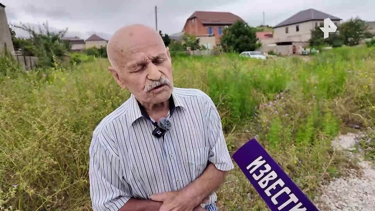 "Буквально в течение часа я потерял и зрение, и слух": дагестанский поэт Ильяс Идзиев рассказал РЕН ТВ о том, как на него напала ядовитая змея в Избербаше