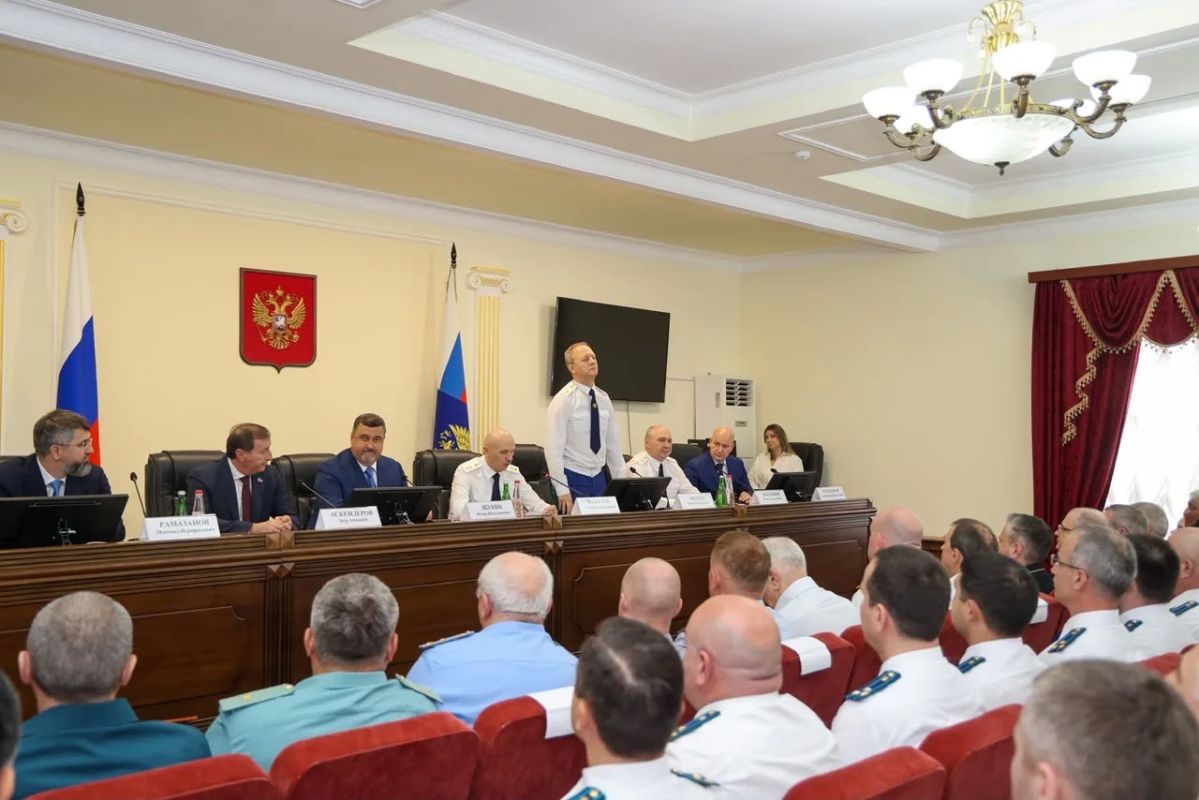 Магомед Рамазанов принял участие в представлении нового прокурора Дагестана Дениса Авдеева