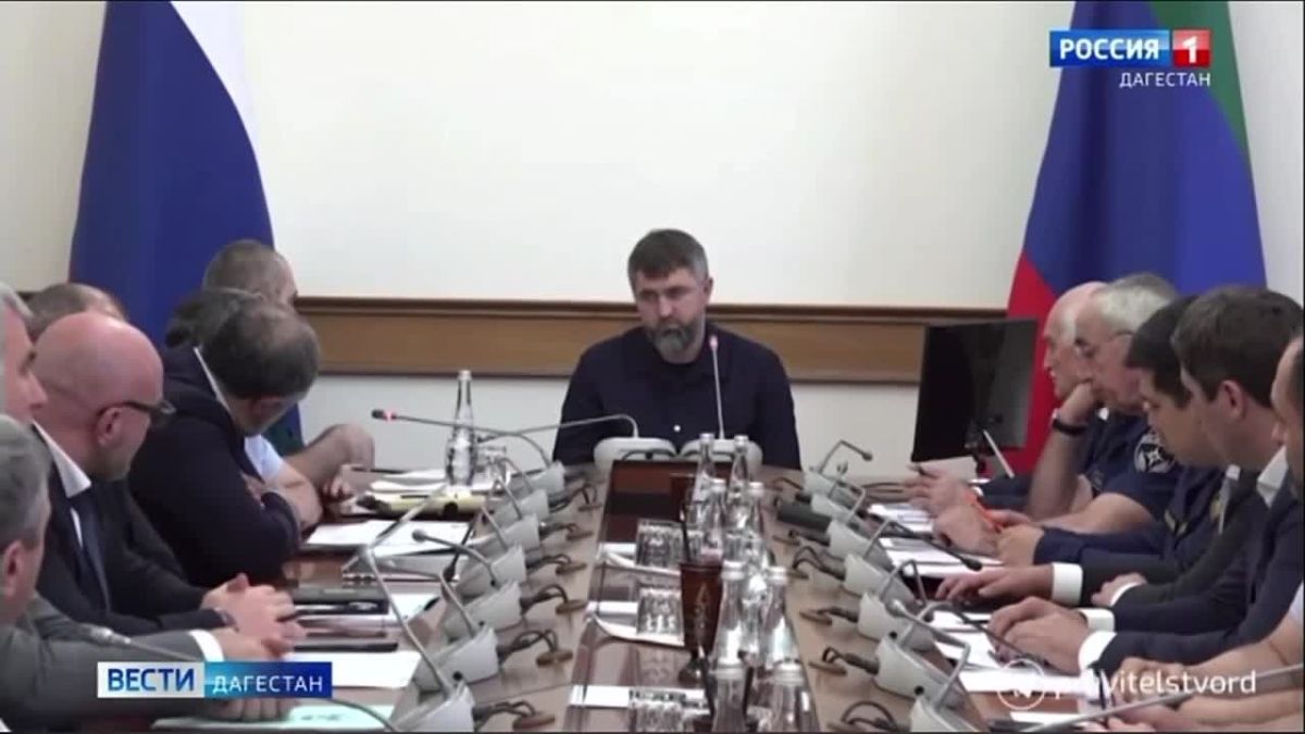 Магомед Рамазанов сегодня провел совещание по ситуации с последствиями ливневых дождей
