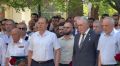 В Махачкале состоялась торжественная церемония возложения цветов к памятнику Героя России Магомеда Нурбагандова