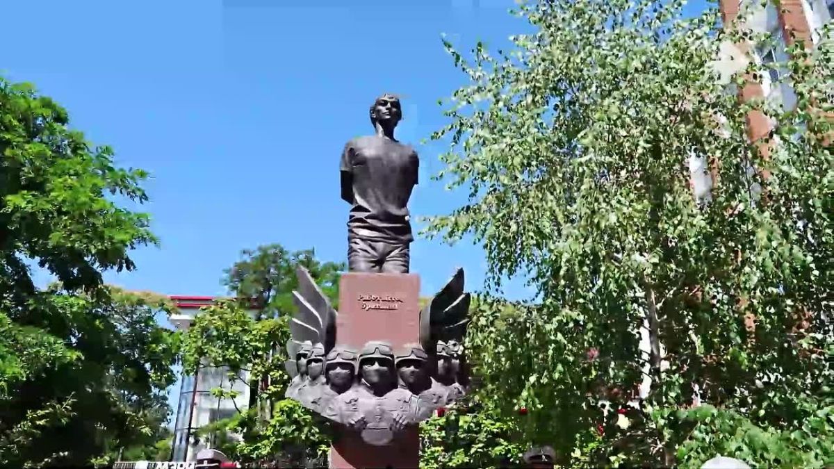 Память Героя России Магомеда Нурбагандова почтили в Дагестане в 10-ю годовщину его гибели