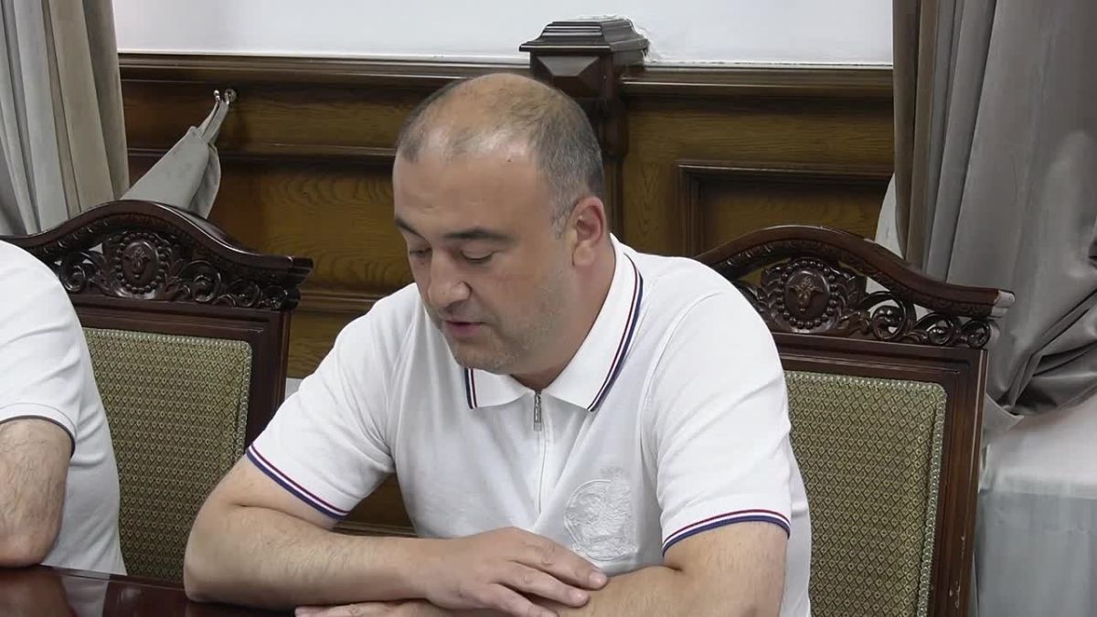 Глава Дербента Ханлар Пашабеков встретился с новым председателем Совета имамов города и района