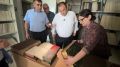 После завершения официальной части встречи врио министра юстиции Дагестана Герей Хаиров в сопровождении руководства учреждения направился по ключевым технологическим и рабочим зонам архива, чтобы ознакомиться со всем циклом...