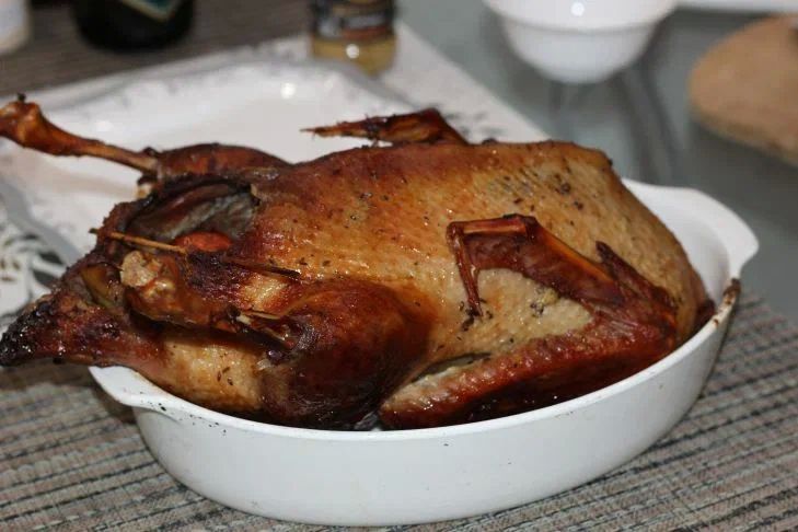 Чем заменить мед в маринаде для курицы, чтобы была хрустящая корочка: находка для хозяек