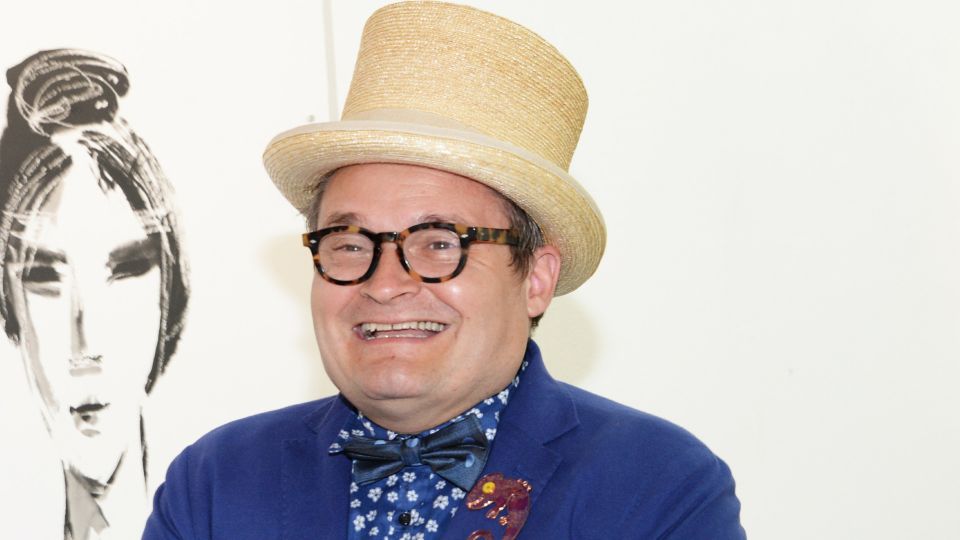 Не можете выбрать цвет платья на Новый год? Васильев назвал самые выигрышные оттенки