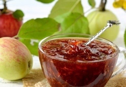 Праздник урожая: как приготовить ароматное яблочное варенье с корицей