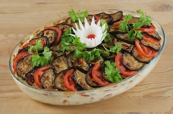 Как приготовить вкуснейшую мусаку с баклажанами: идеальный рецепт для ужина