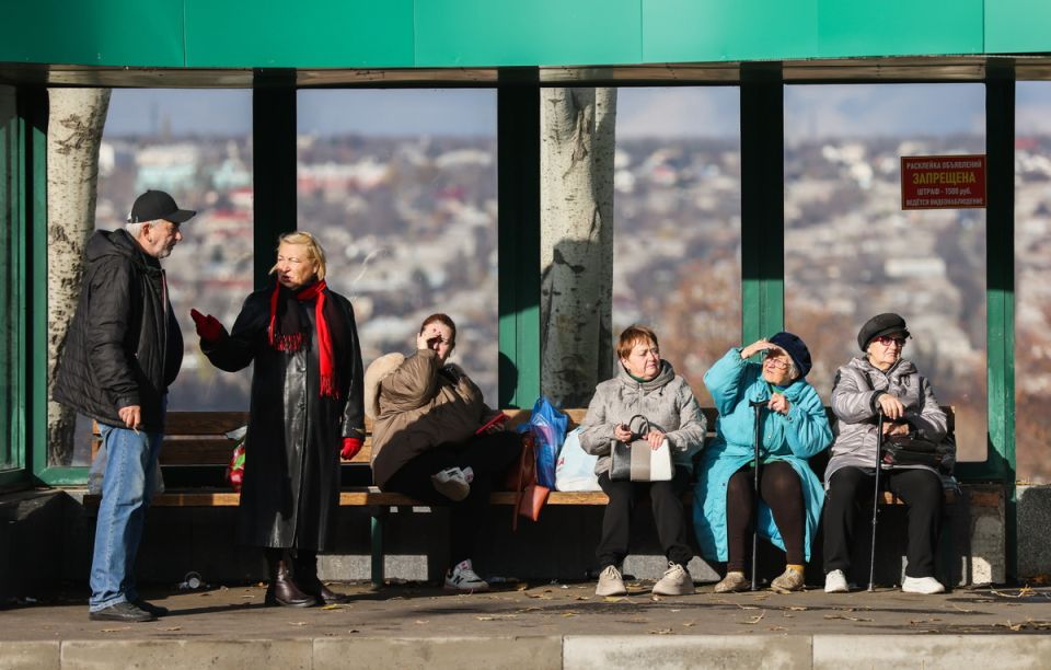 Пенсионеры России получают доступ к электронным удостоверениям на Госуслугах