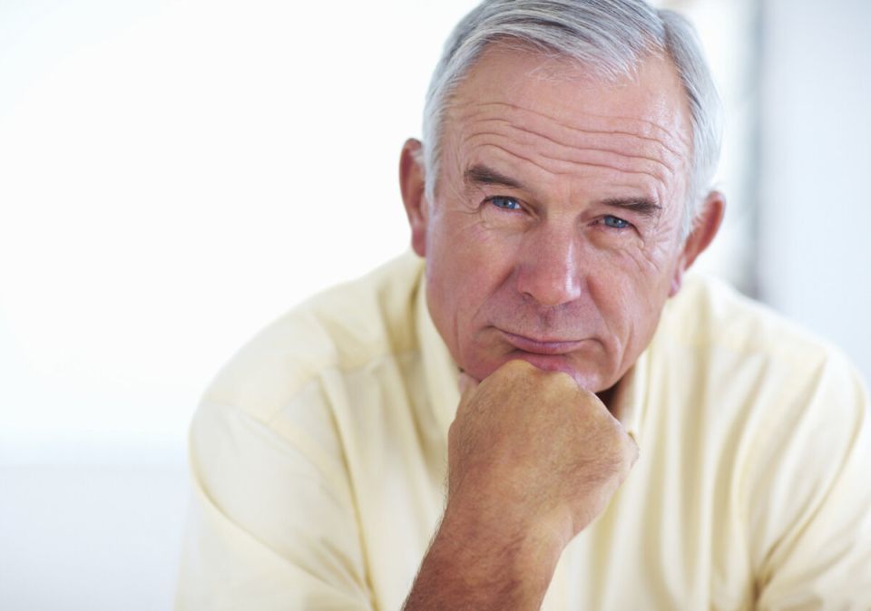 Одинокие мужчины за 60: о чем они мечтают на самом деле