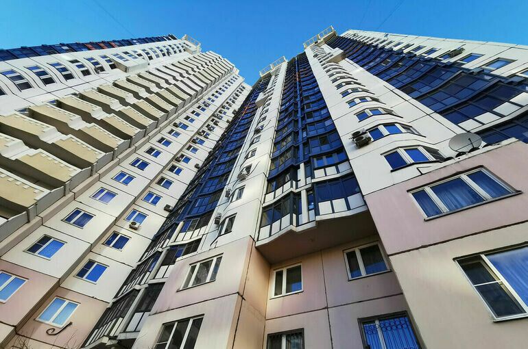 Как сохранить крышу над головой: новые законы для владельцев жилья в России