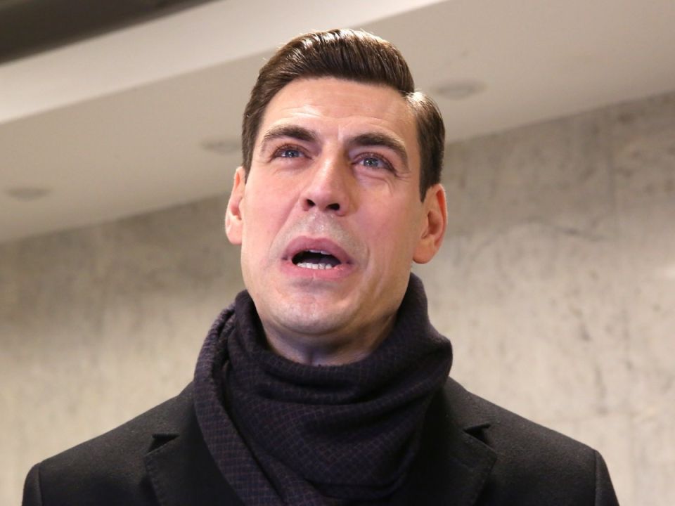 Судебные приставы не смогли взыскать долг Дюжева за коммуналку: причина в законе