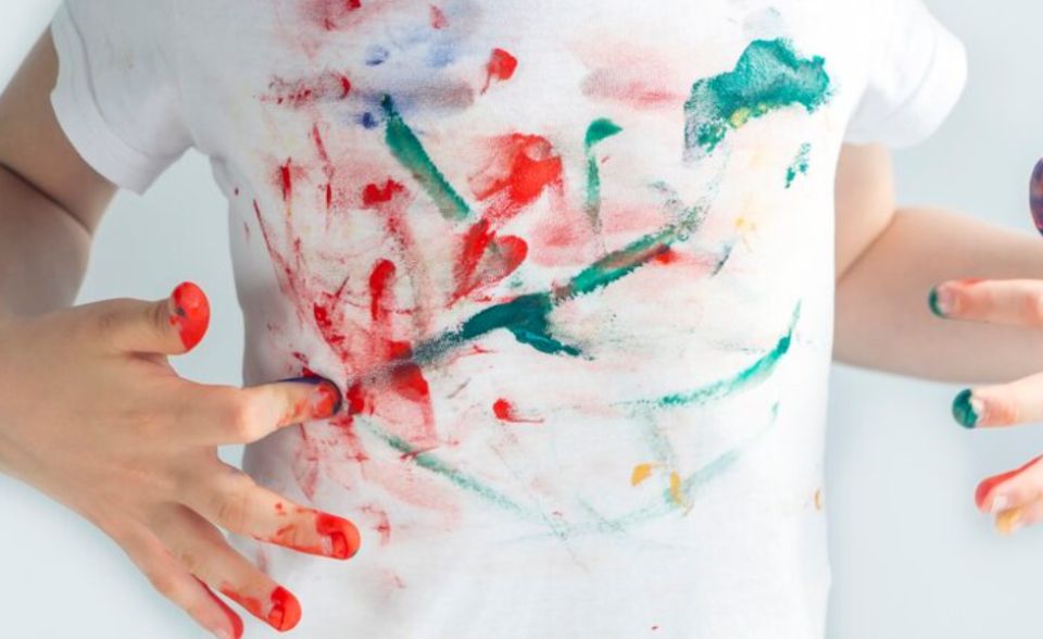 Неожиданный способ удаления чернильных пятен: без затрат и хлопот