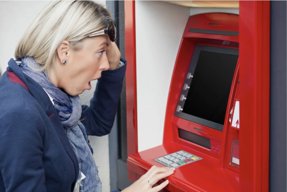 Важные причины отказа банка в выдаче вкладов: что нужно знать вкладчикам